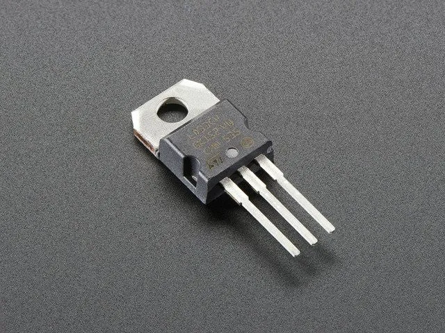 3.3V 800mA Linear Voltage Regulator - LD1117-3.3 TO-220