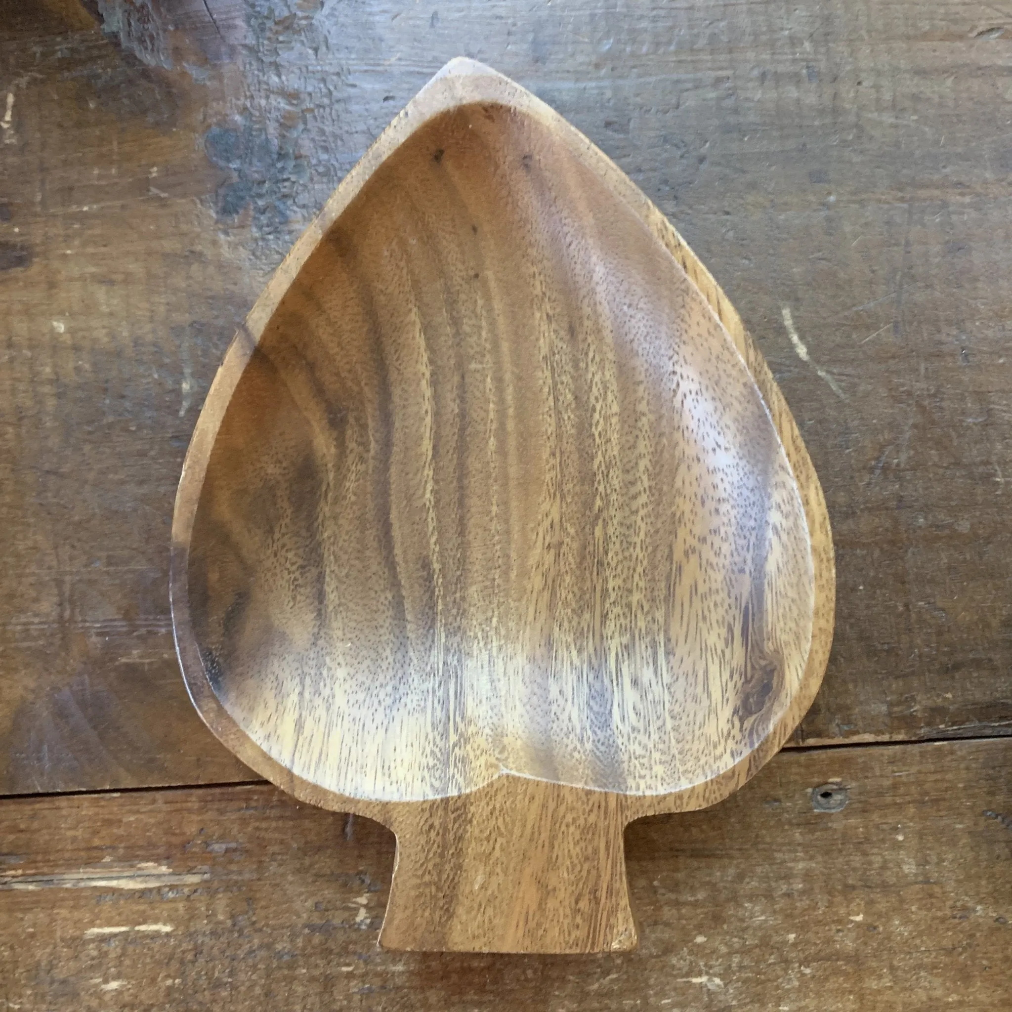 Vintage Wood Bowls in Card Suit Shapes of Hearts, Diamonds, Spades, & Clubs. Perfect for a Card Party!